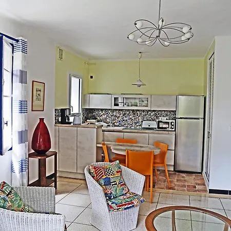 L'oustau De La Mar Apartment *